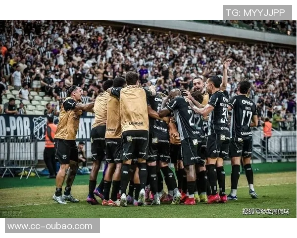 荷兰国家队紧急征召尤文中场库普梅纳斯替代受伤昆滕廷伯